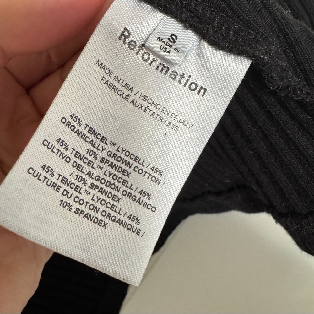 Reformation black ribbed button up crop cardigan - Picture 3 of 7